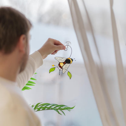 Stained Glass Bumble Bee Suncatcher, Gardening Gift For Grandparents - Image 15